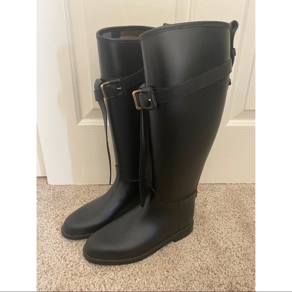 Burberry “Roscot” riding boots